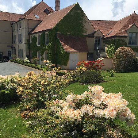 Hotel Domaine De L'Orangerie Bonnat Esterno foto
