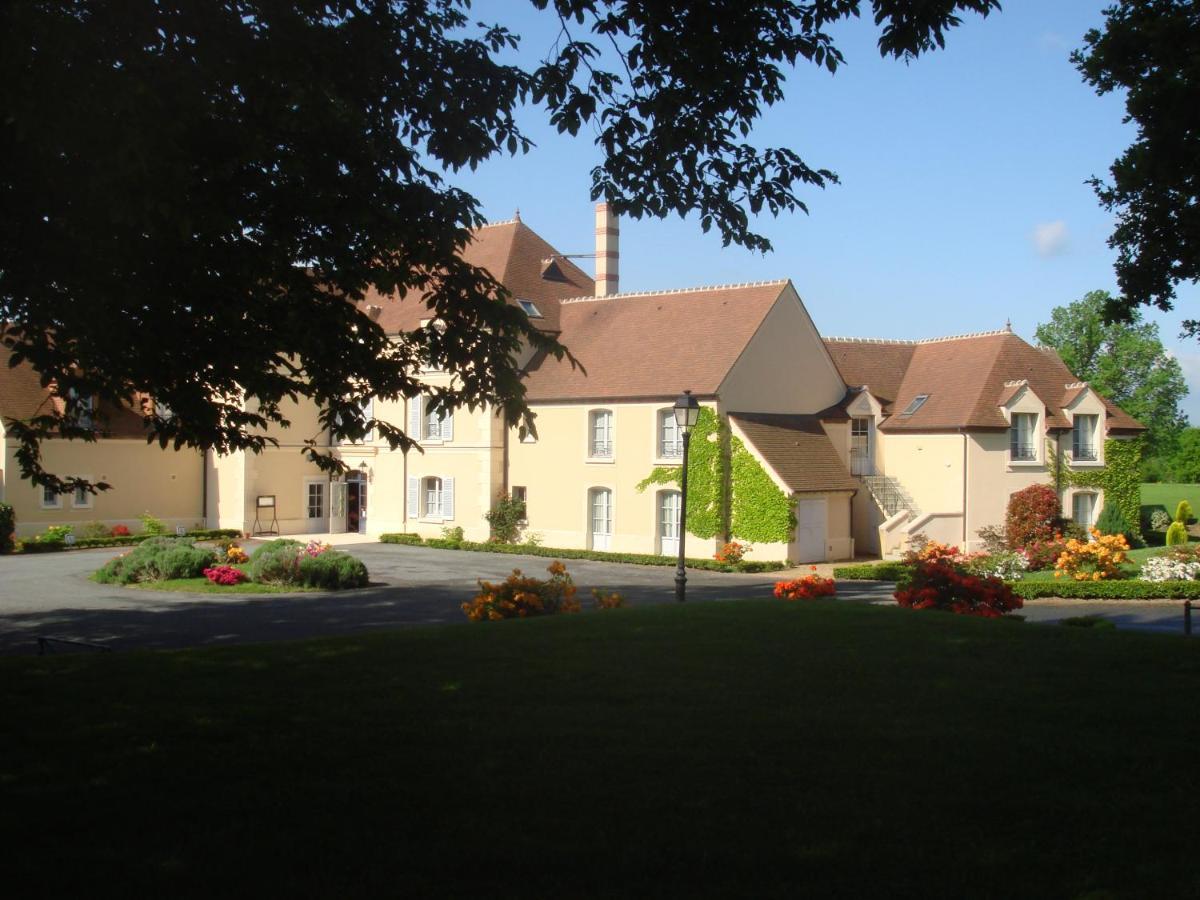 Hotel Domaine De L'Orangerie Bonnat Esterno foto